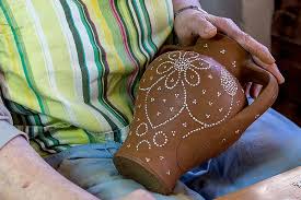 Peça de cerâmica 4